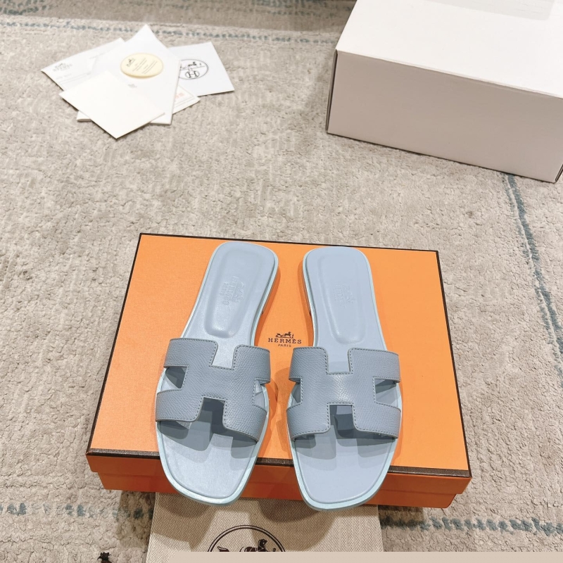 H**mes slippers